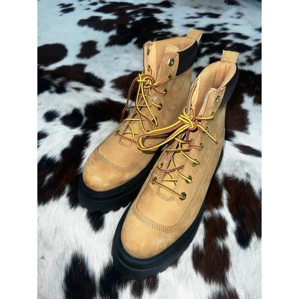 Timberland‎ Womens  Premium Waterproof Boots Tan Black Platform Lug Sole Sz9
